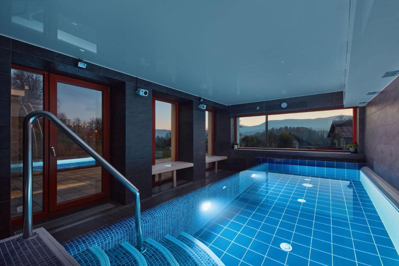 Hotel Slunny Dvur Jeseník エクステリア 写真