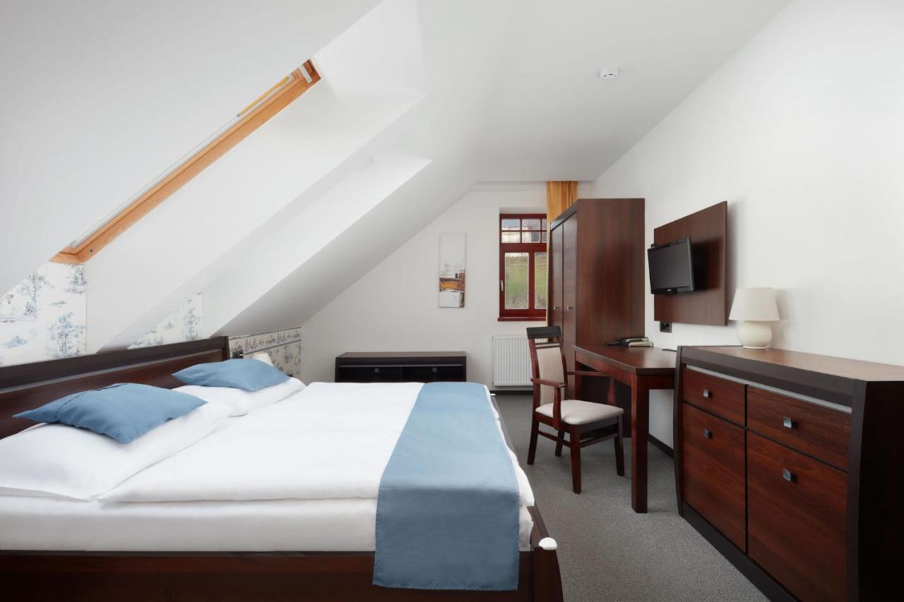 Hotel Slunny Dvur Jeseník エクステリア 写真