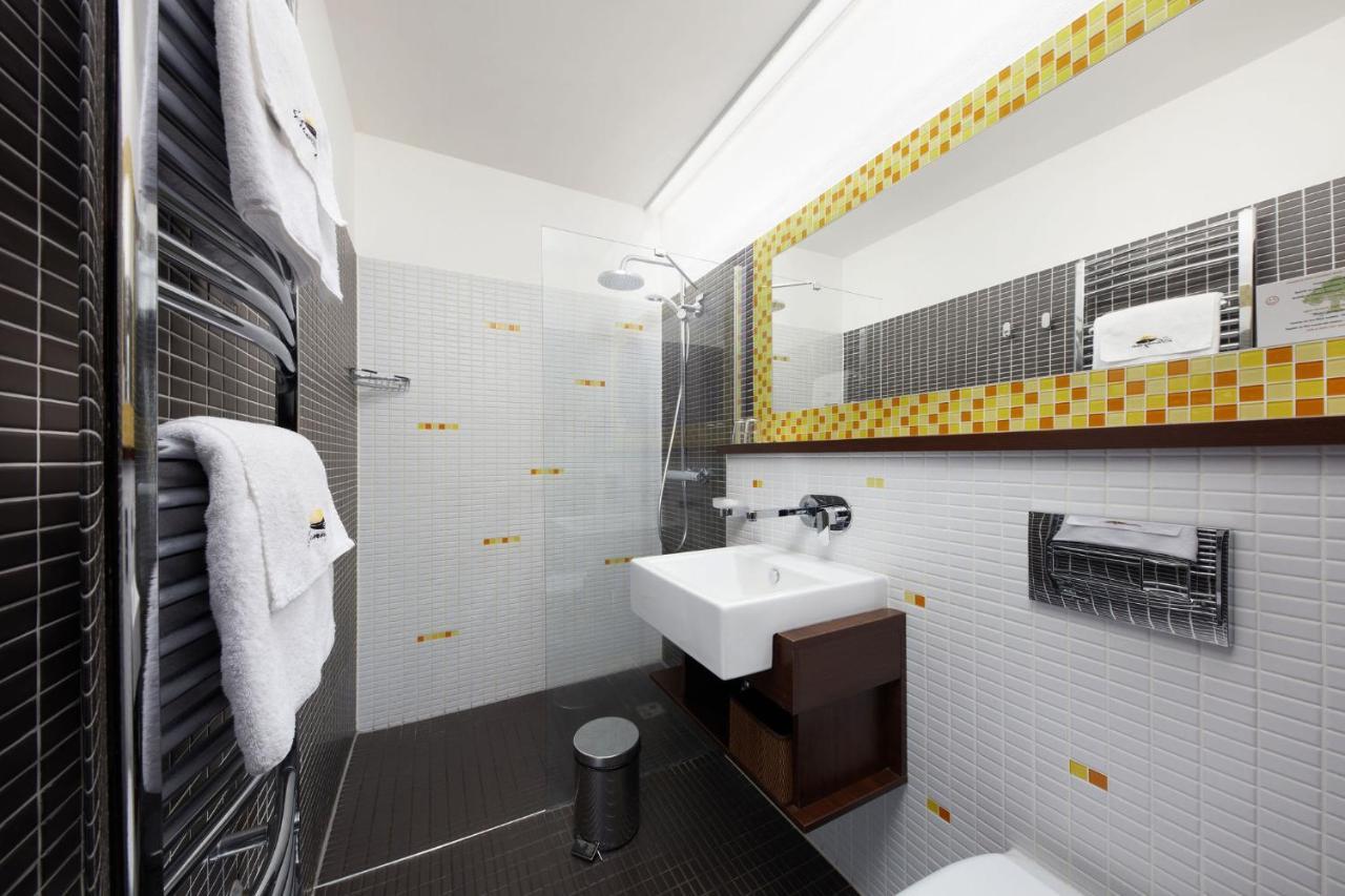 Hotel Slunny Dvur Jeseník エクステリア 写真