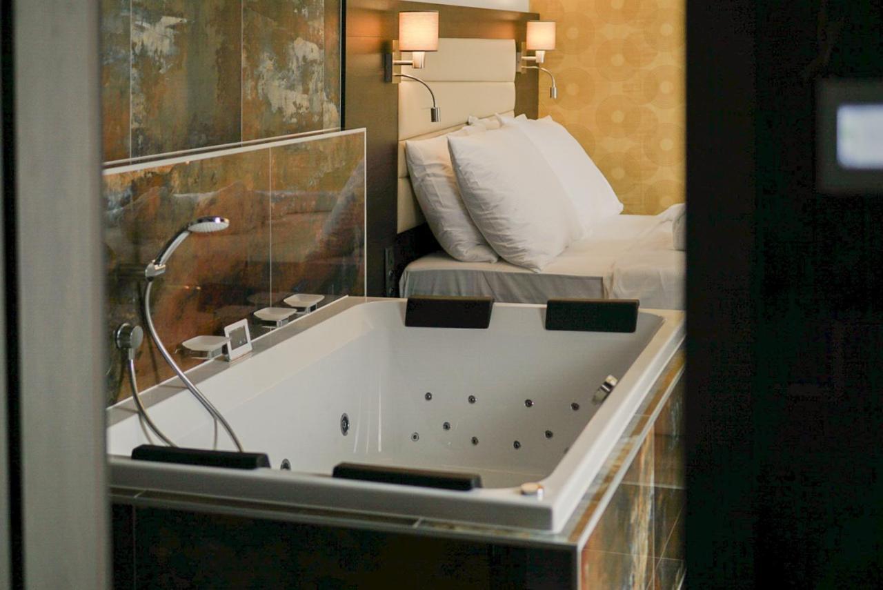 Hotel Slunny Dvur Jeseník エクステリア 写真