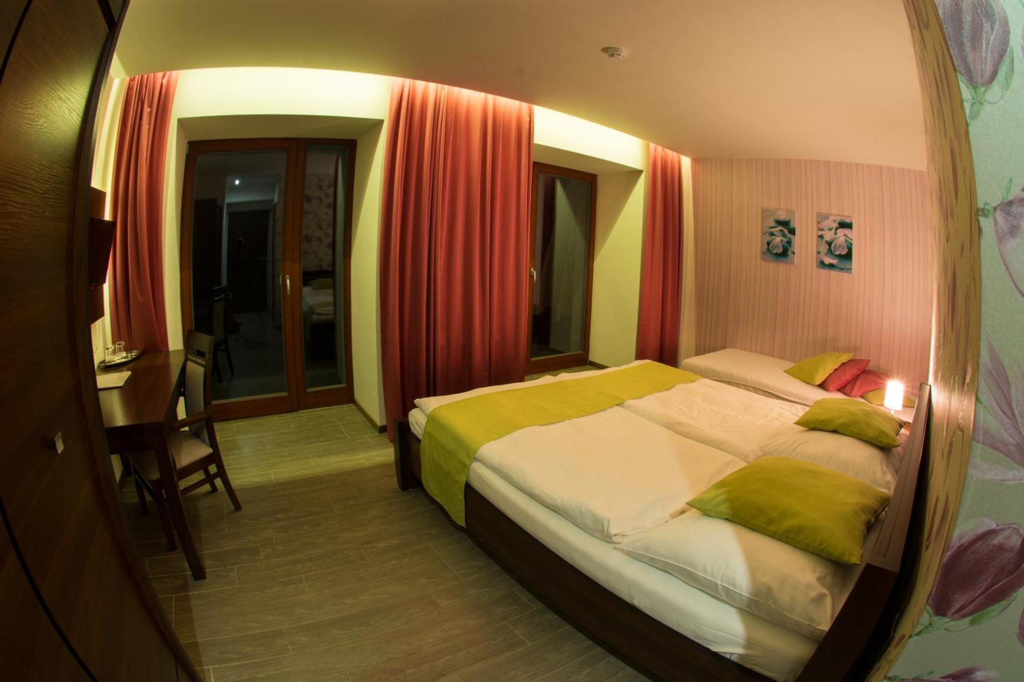 Hotel Slunny Dvur Jeseník 部屋 写真
